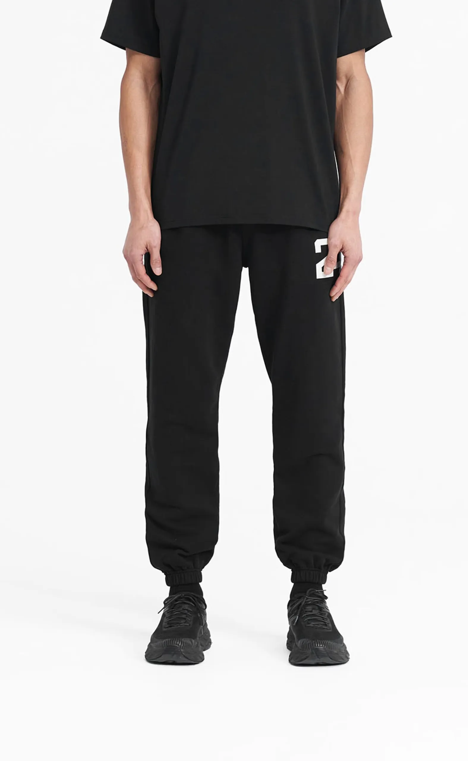 247 V2 BLACK SWEATPANT