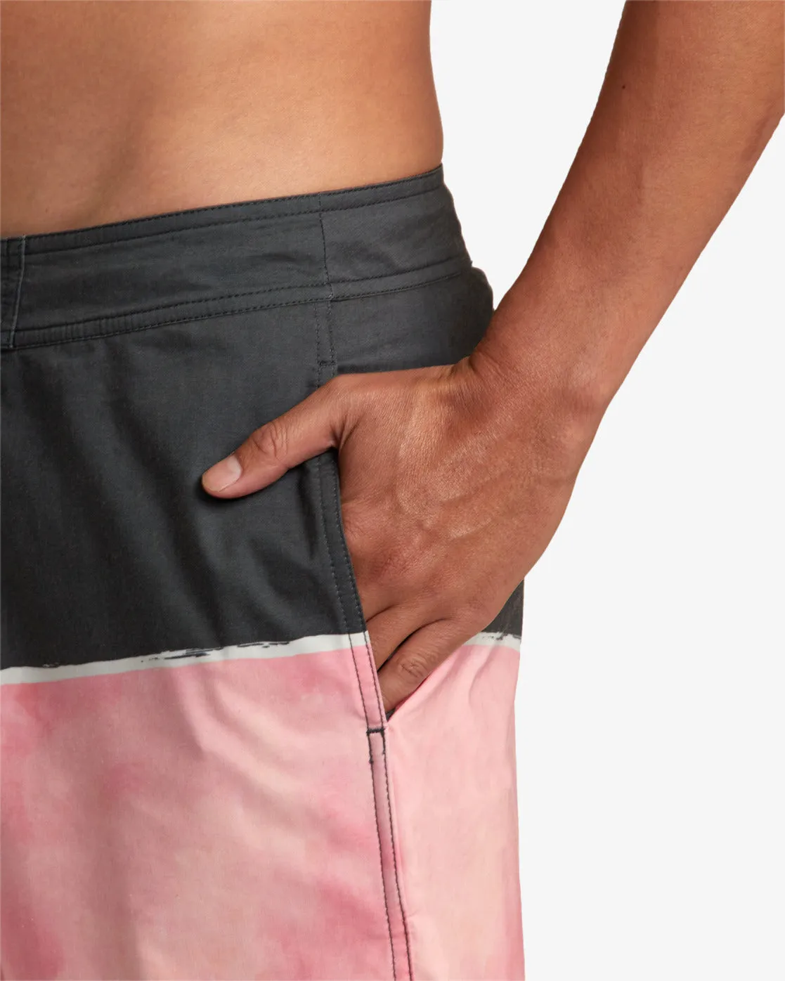 County 18 Boardshorts - Flamingo