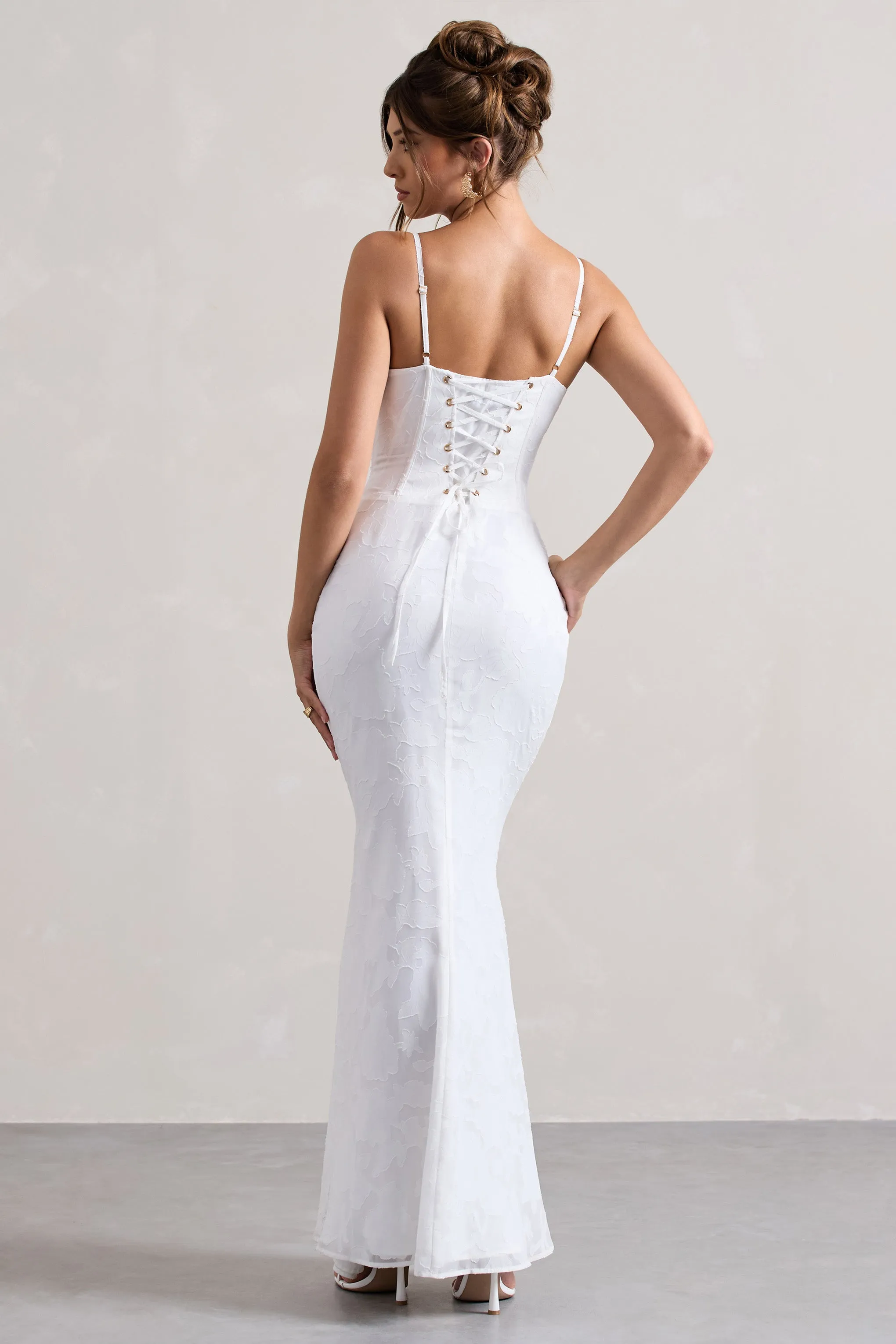 Intimacy | Robe longue blanche à lacets corset et fente