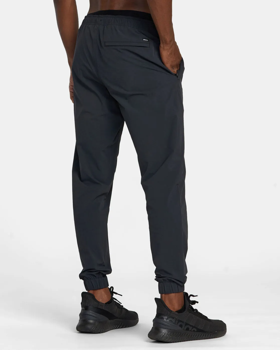 Spectrum Tech Slim Fit Pants - Black