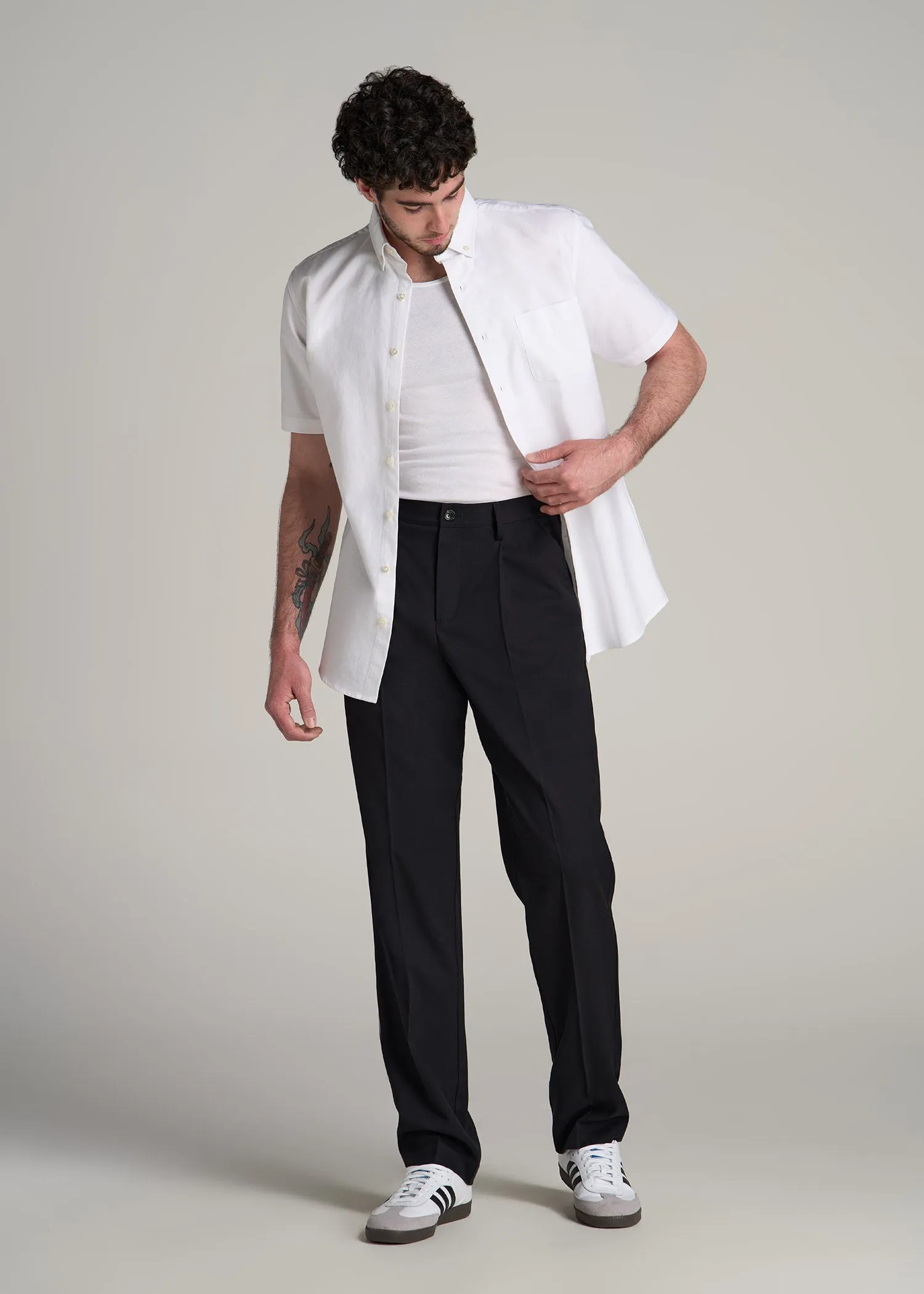 Tall Men's Relaxed Pleated Trouser in Black