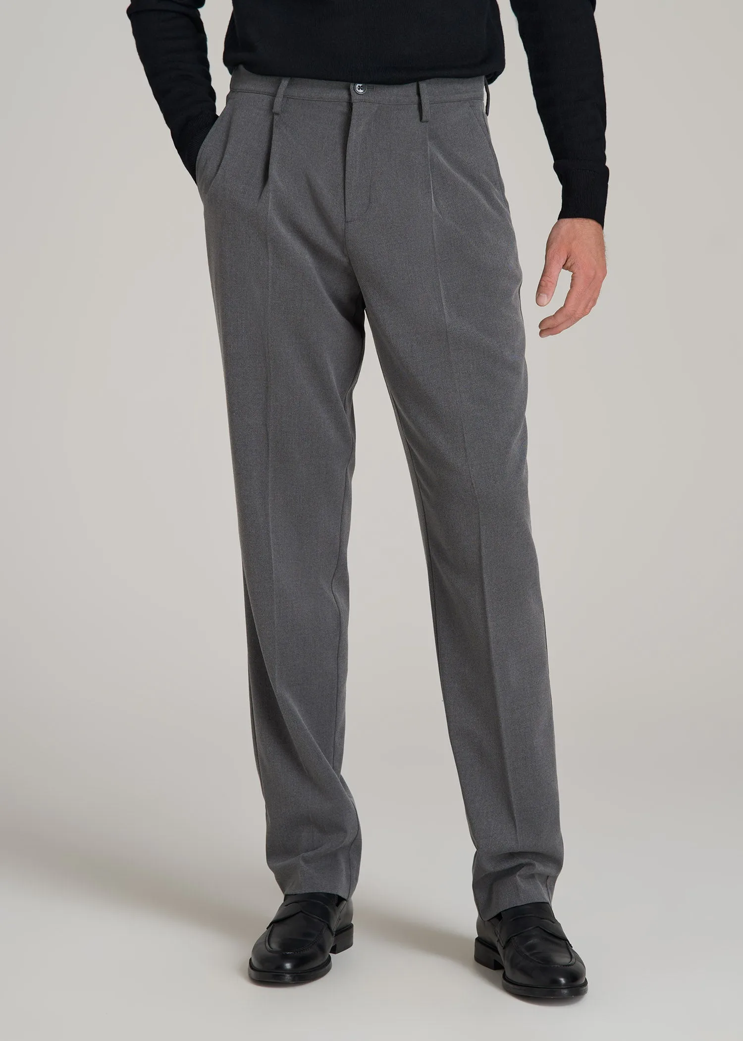 Tall Men's Relaxed Pleated Trouser in Charcoal Mix