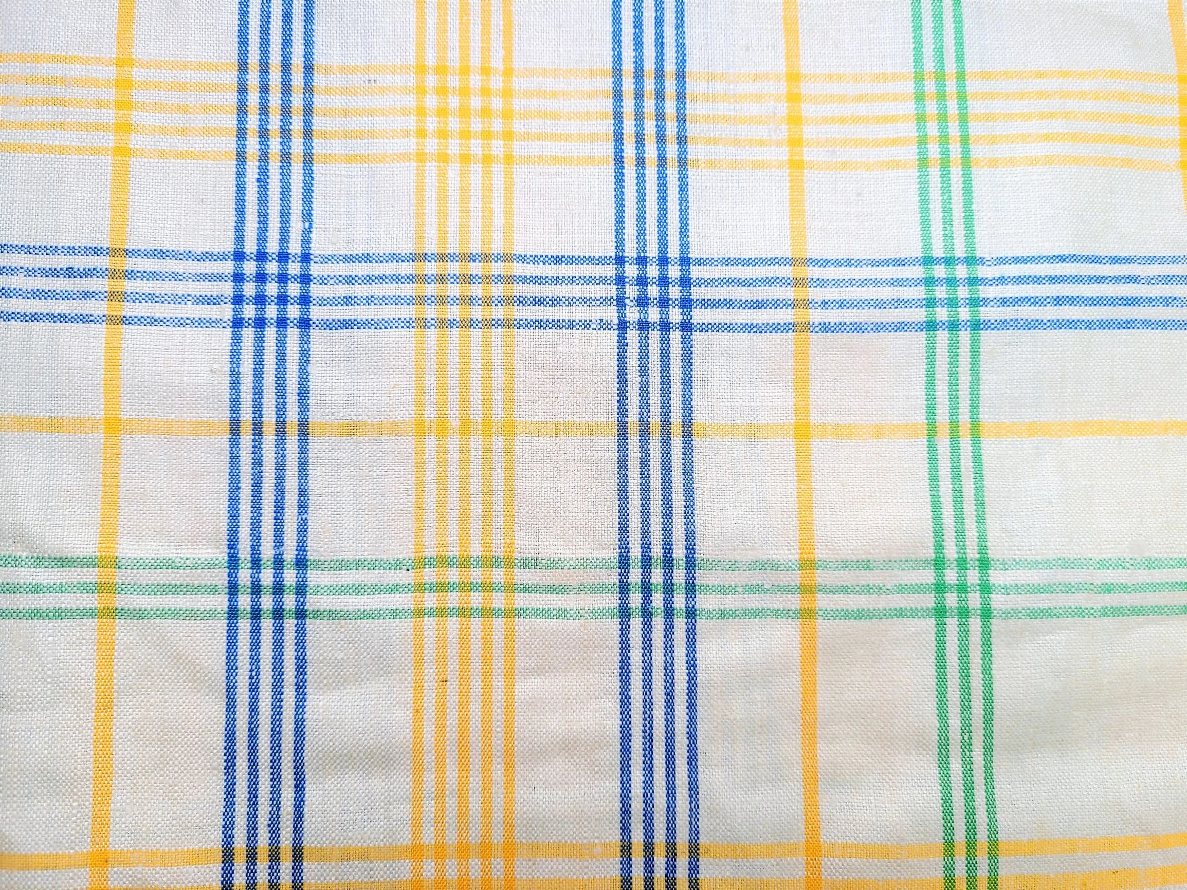 Vintage Fabric - Linen - Plaid - Cream - Linen - Fabric Remnant - LN336