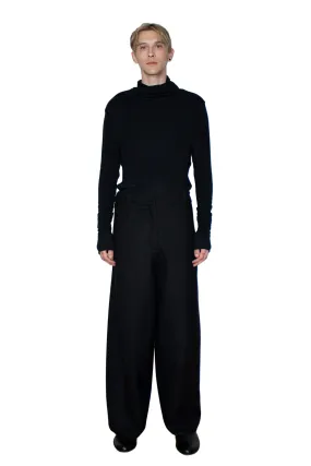 Wide one-seam wool trousers