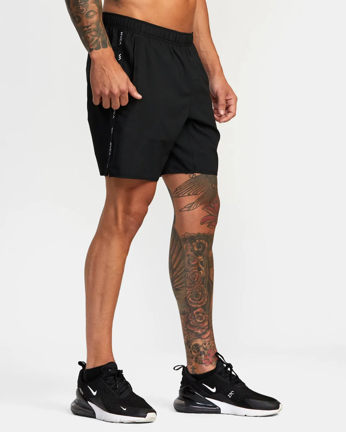 Yogger IV 17 Athletic Shorts - Black Black