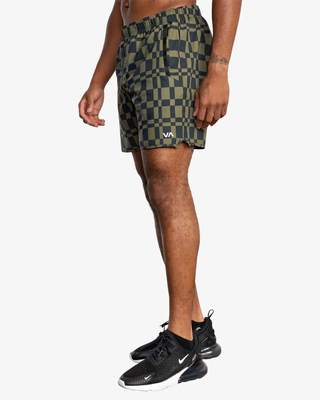 Yogger IV 17 Athletic Shorts - Grid Trip Olive