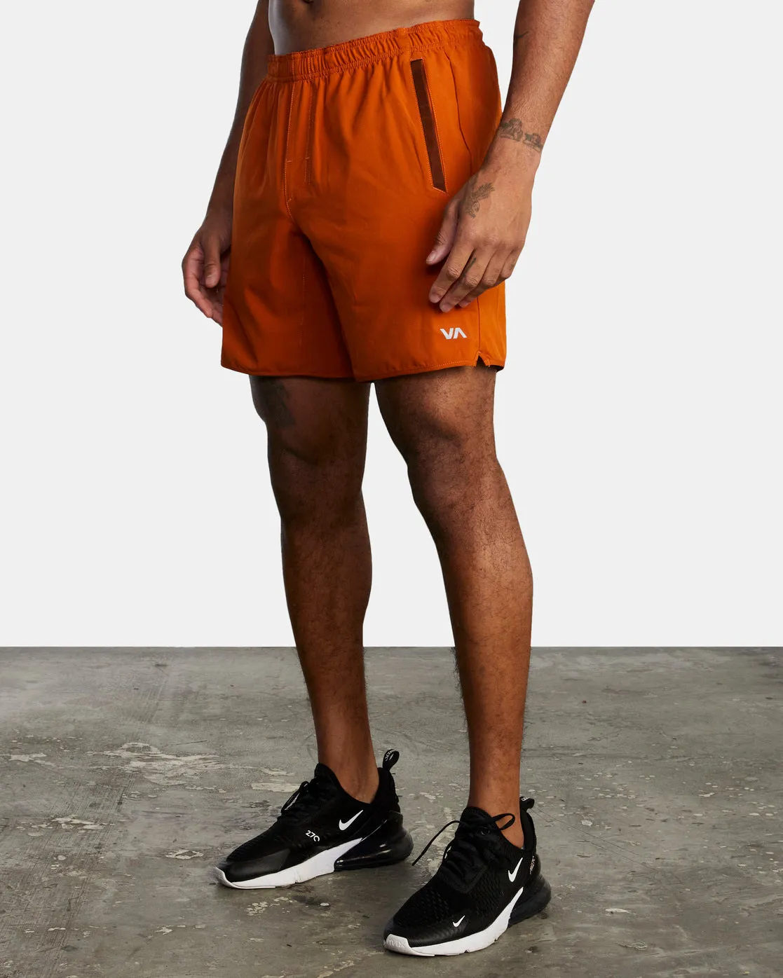 Yogger Stretch 17 Athletic Shorts - Dark Amber