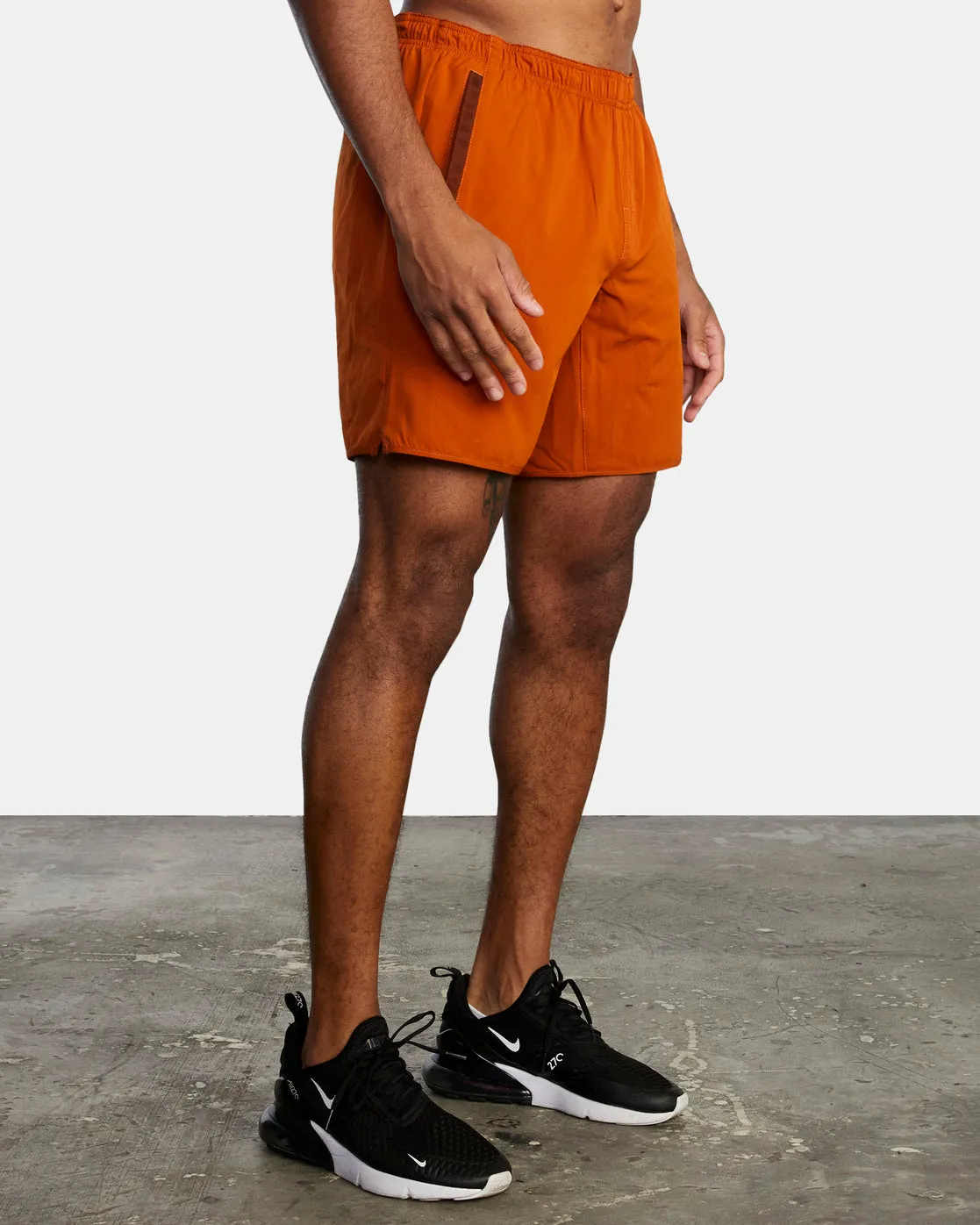 Yogger Stretch 17 Athletic Shorts - Dark Amber